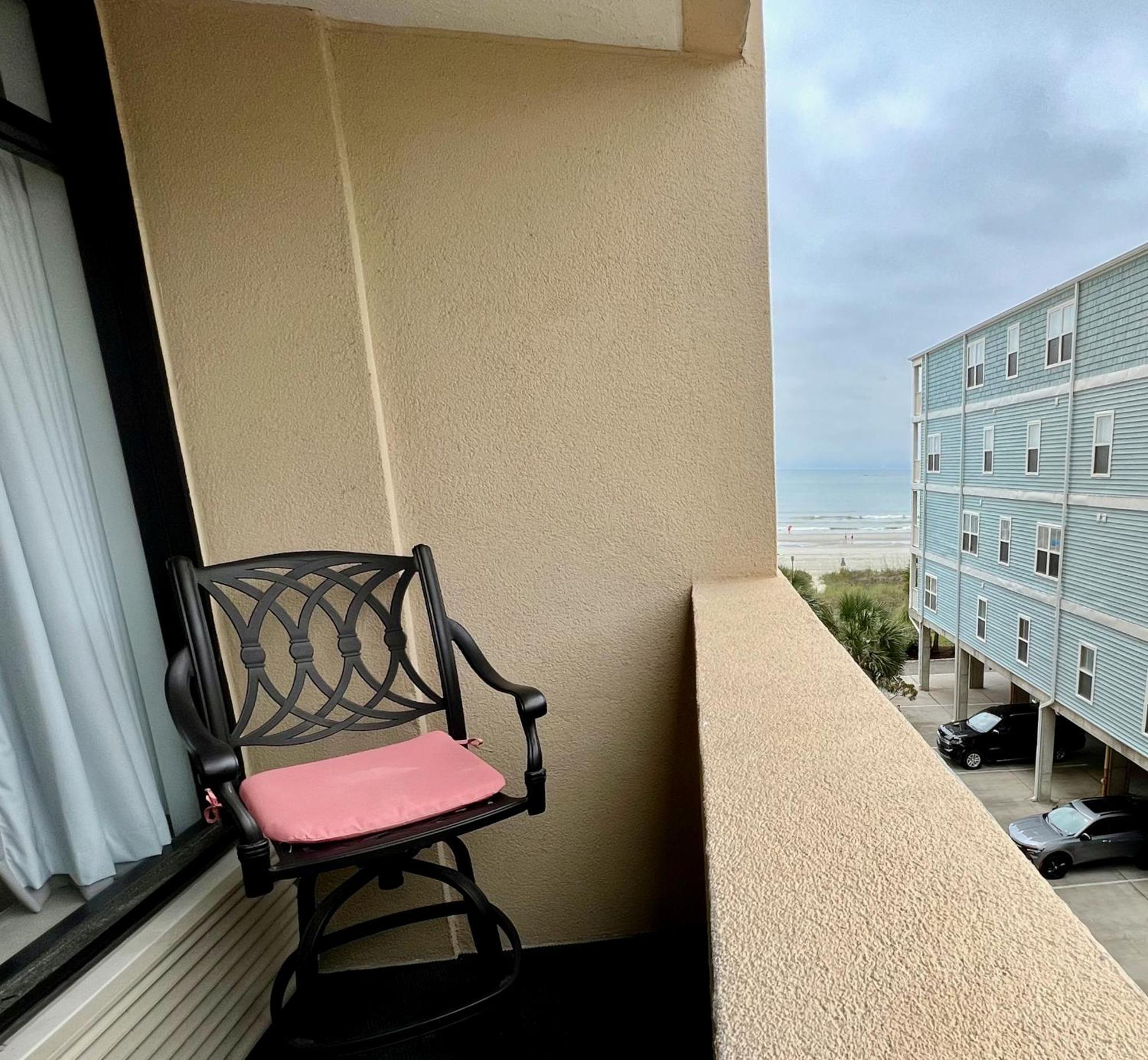 Sunny Seaside Escape Perfect For Couples Apartment Myrtle Beach Exterior photo